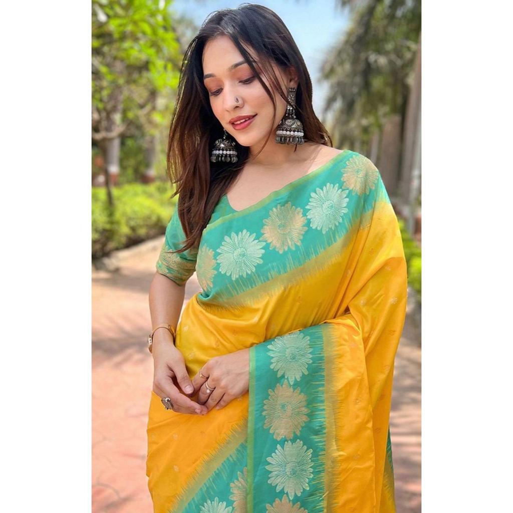 Красивая работа Зари в форме традиционных мотивов.  элегантно декорирован великолепным однотонным жаккардовым переплетением, которое придает наряду безупречный вид.