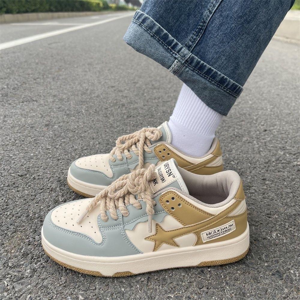 Fashion Women's Versatile Unique Design Vintage Niche Casual Shoes Student Flat Plate Shoes Spring Autumn White Sneakers