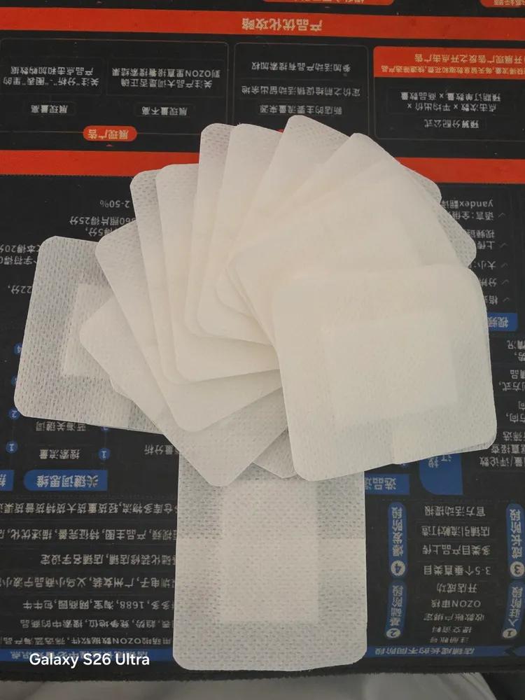 40 pieces self-adhesive applicators with air permeable gauze pads, soft edges and easy replacement.