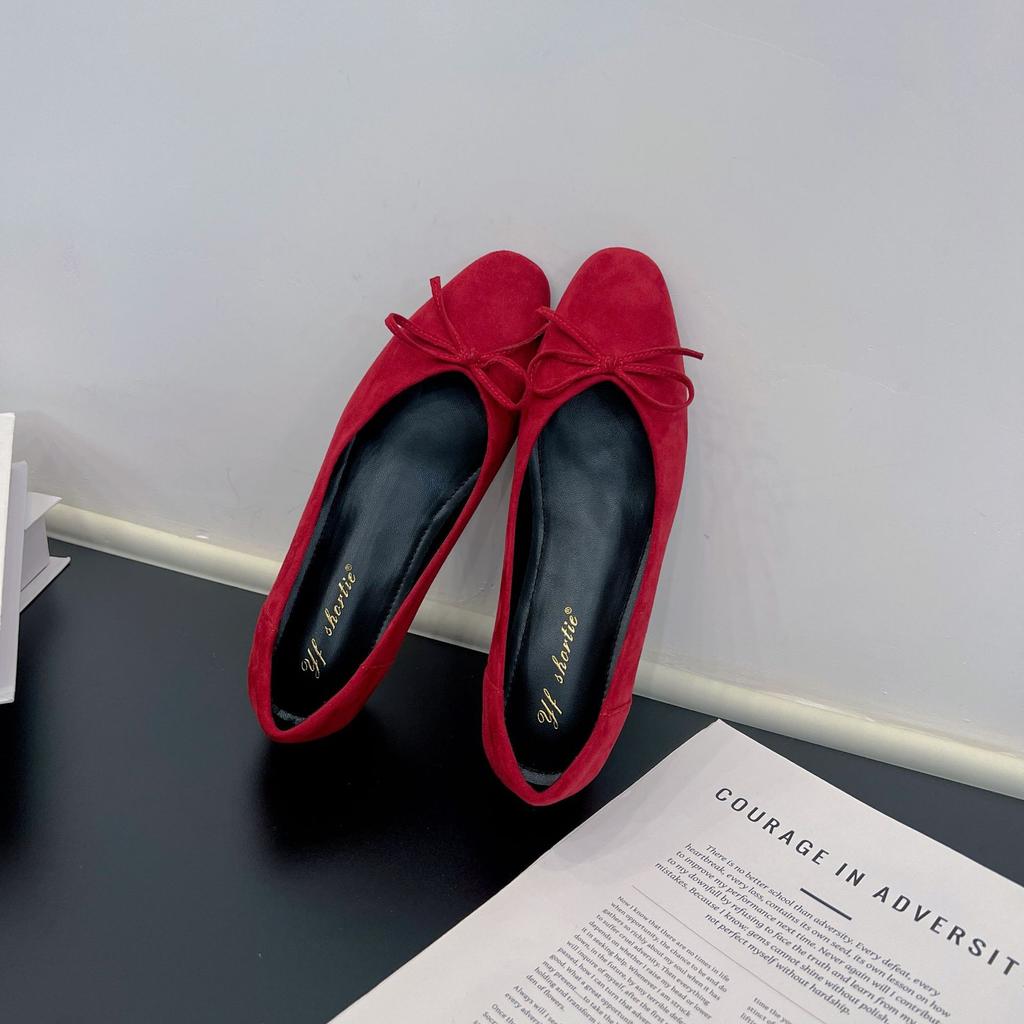 Женская обувь с небольшой внутренней высотой, милые замшевые туфли-лодочки с круглым носком, не утомляют ноги, обувь с юбками летом