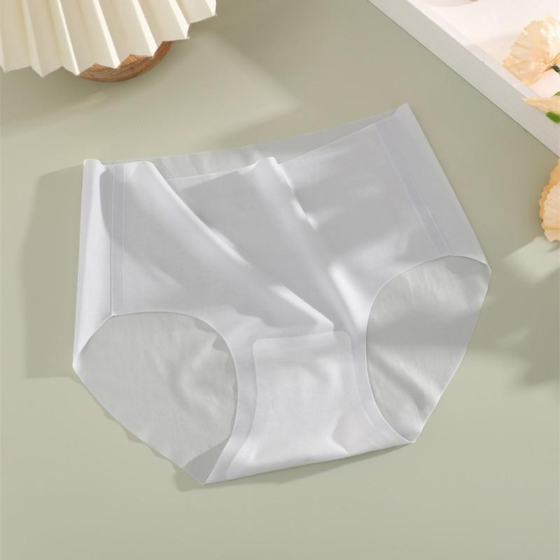 FINETOO Ice Silk Underwear for Women Comfort Seamless Panties Breathable Brief 5A Antibacterial Lingerie