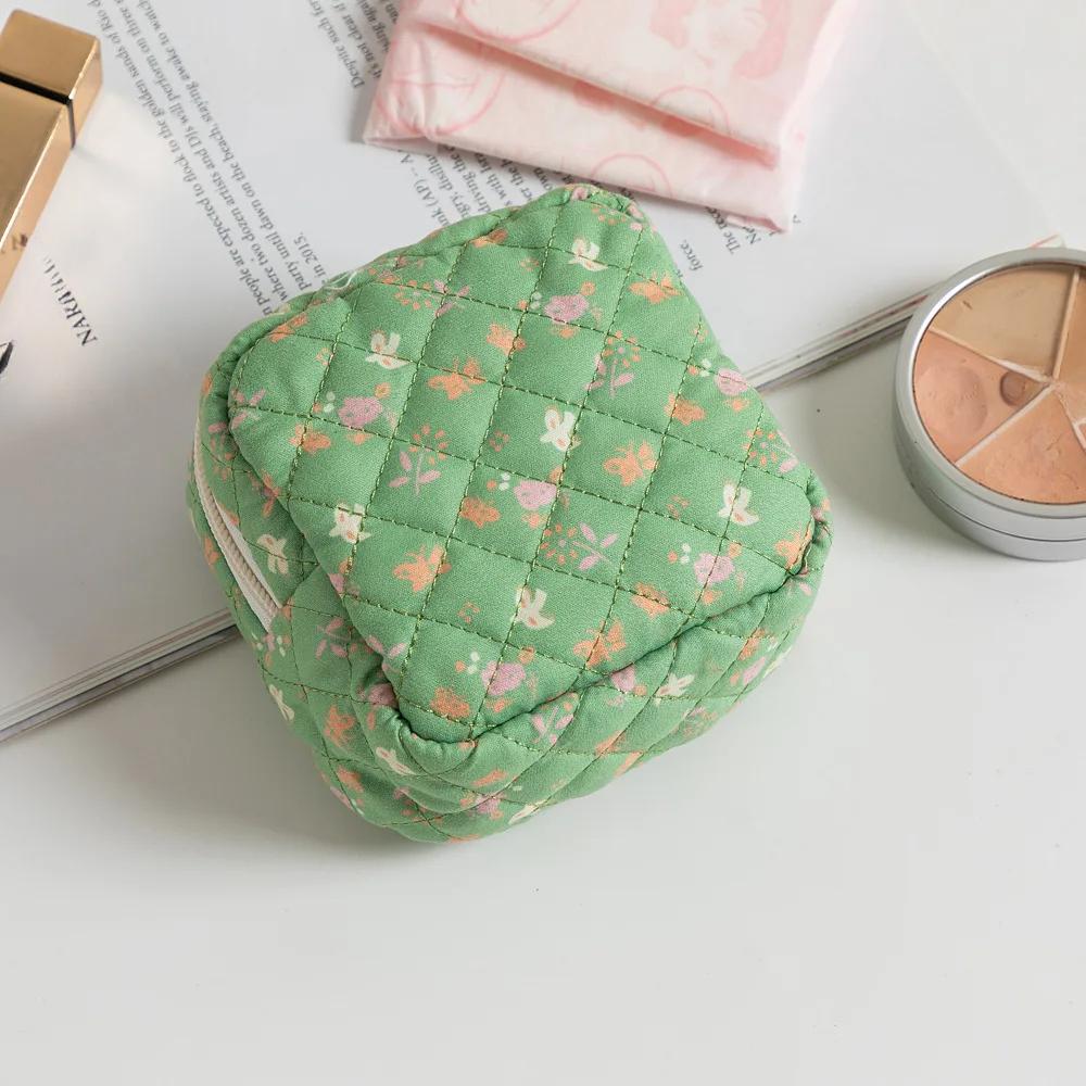 Floral Sanitary Napkin Storage Bag Girls' Sanitary Napkins Bags Women Cosmetic Bag Coin Purse Card Bag Travel Cosmetic Organizer