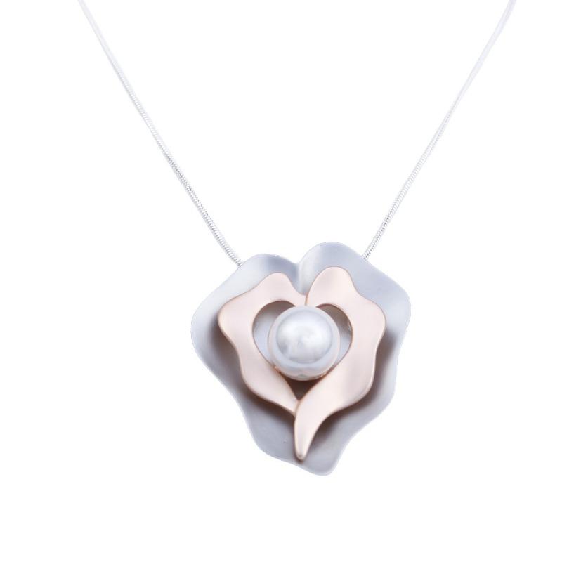 New Matte Double-layer Geometric Love Long Pendant Women's Fashion Versatile Three-dimensional Heart-shaped Long Necklace