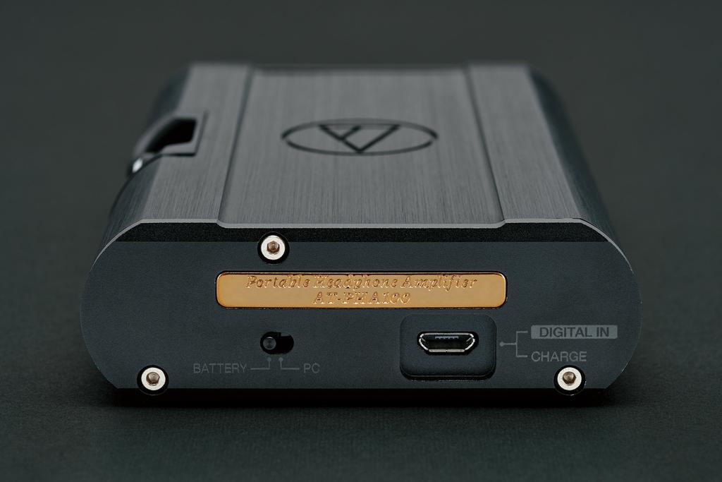 Портативный усилитель для наушников совместимый с источниками звука высокого разрешения audio-technica AT-PHA100