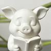 3D-печатная статуэтка свиньи Yousheng, Мини-фигурка свиньи с матовой поверхностью, Устойчивая к загрязнениям, Милый поросенок, читающий на унитазе