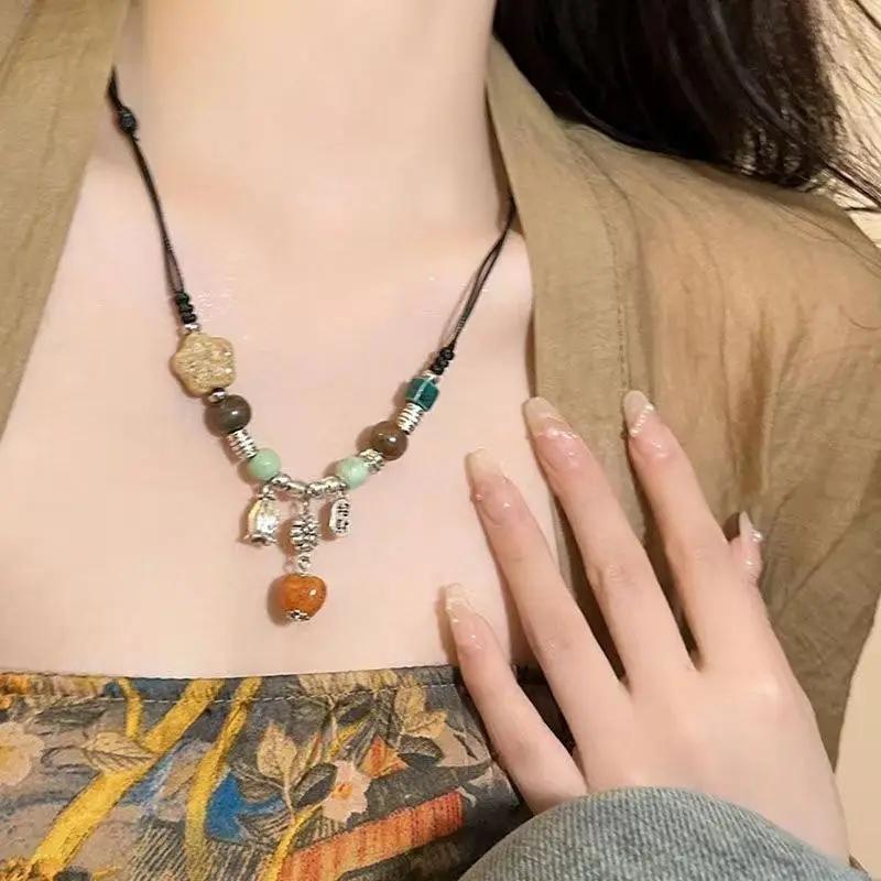 New Chinese Style Beaded Butterfly Necklace with a New High-end Design Niche Sweater Chain, Women's Summer Collarbone Chain