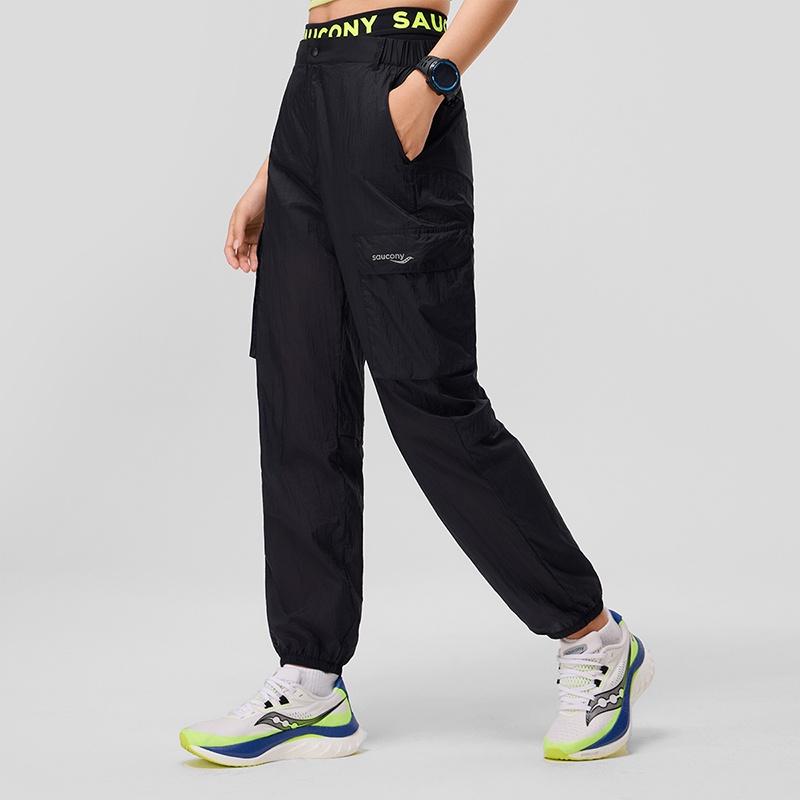 SAUCONY Женские брюки-карго угольно-черные SC1249120A-BK01