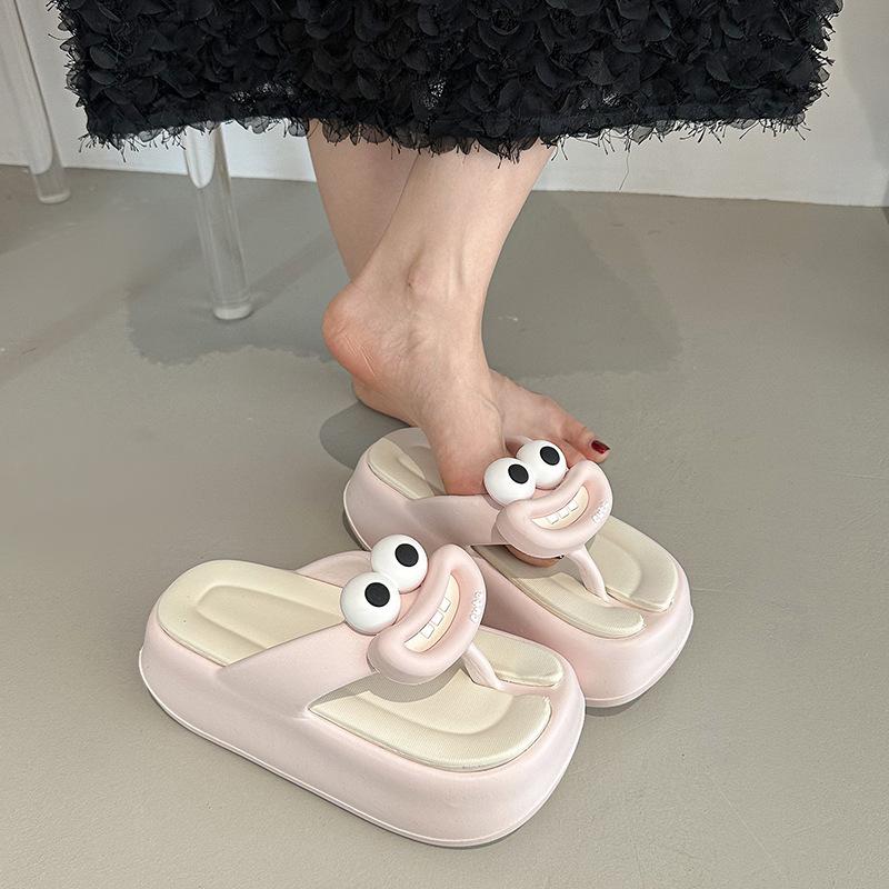 Милые стильные мультяшные декоративные тапочки с высокой дышащей подошвой, нескользящие удобные сандалии - пляжные тапочки для улицы