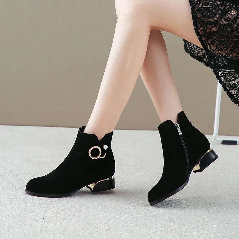 Autumn and Winter Thick Heeled Short Boots Women's Shoes Ankle Boots Low Heels Short Cow Suede Shoes Women's Boots