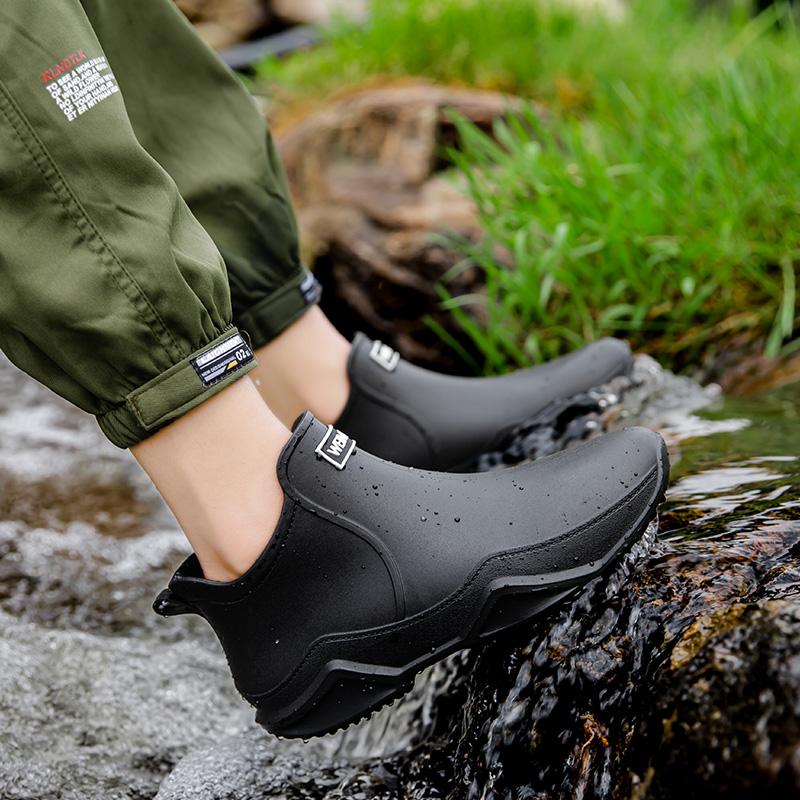 Новые модные резиновые женские резиновые сапоги, трендовые резиновые сапоги, обувь для улицы на платформе, теплые водонепроницаемые рабочие туфли для рыбалки 36-44