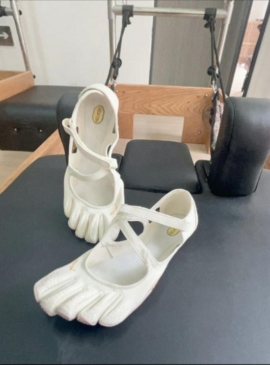 Женские пятипальцевые indoor fitness туфли Vibram-Sole для танцев, йоги, пилатеса с раздельными пальцами