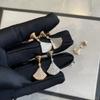 Высококачественные веерообразные серьги V Gold CNC с перламутром, зеленым сердоликом и серебром
