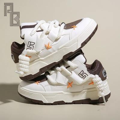 Женская обувь – Кроссовки