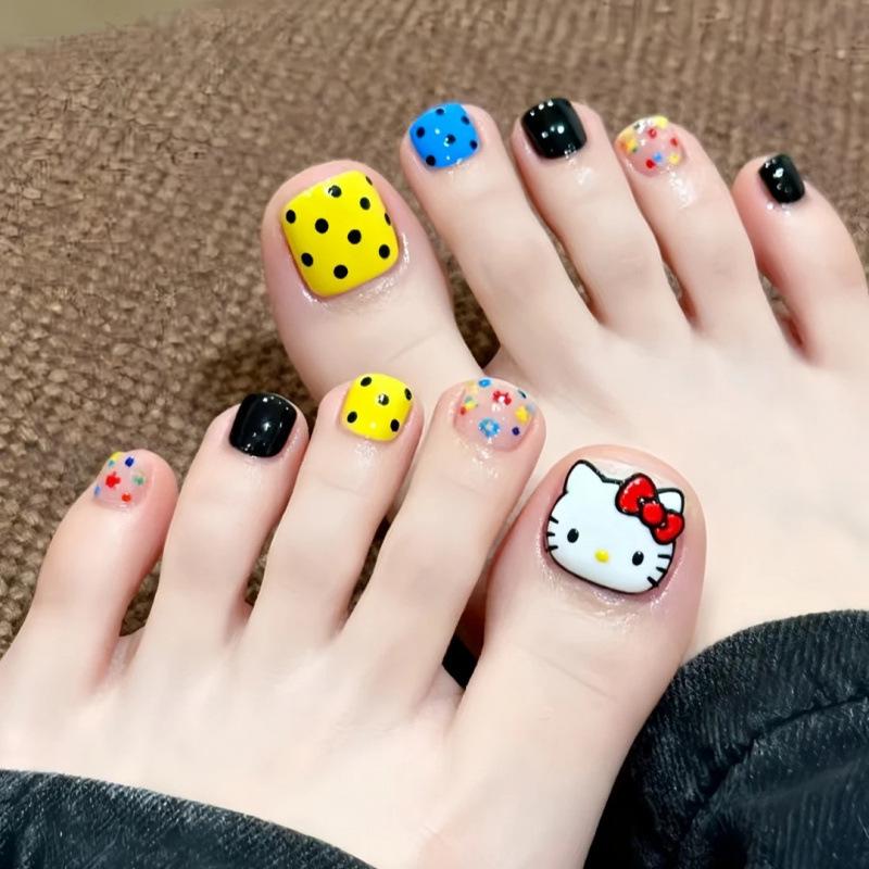 Наклейки для дизайна ногтей на ногах Hello Kitty Дофамин - Дизайн в горошек и отбеливающий для Весны/Лета.
