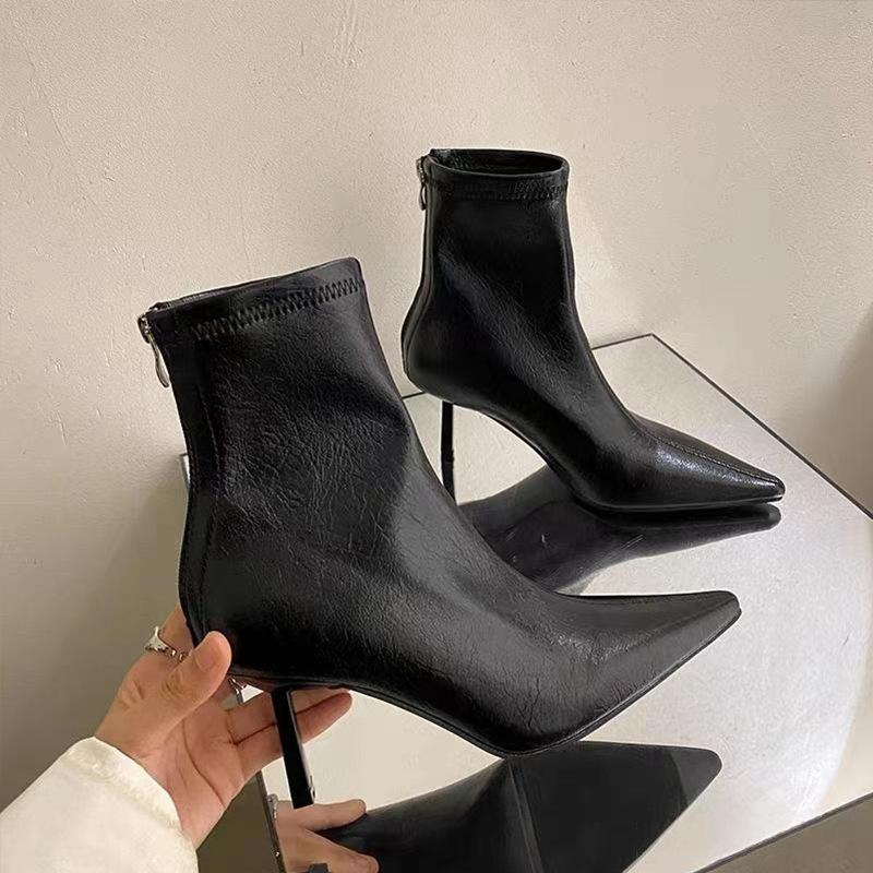 Brown Short Boots 2024 Autumn and Winter New European and American Retro Versatile Internet Celebrity Thin Boots Thin Heel Pointed High Heel Short Boo