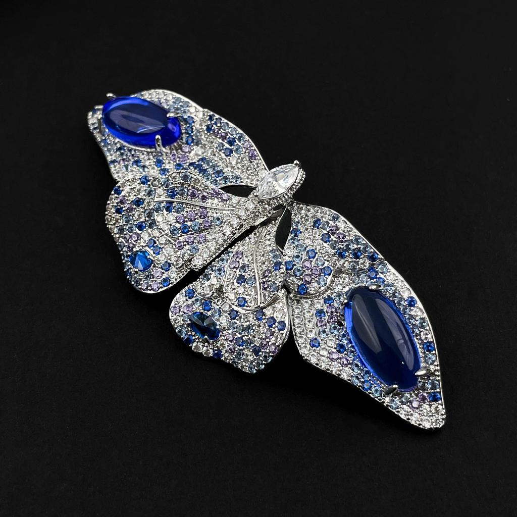 Zircon-encrusted Copper 3D Butterfly Brooch-Fashionable Party & Gift High-end Accessory with Elegant Pin (Model XZ617)