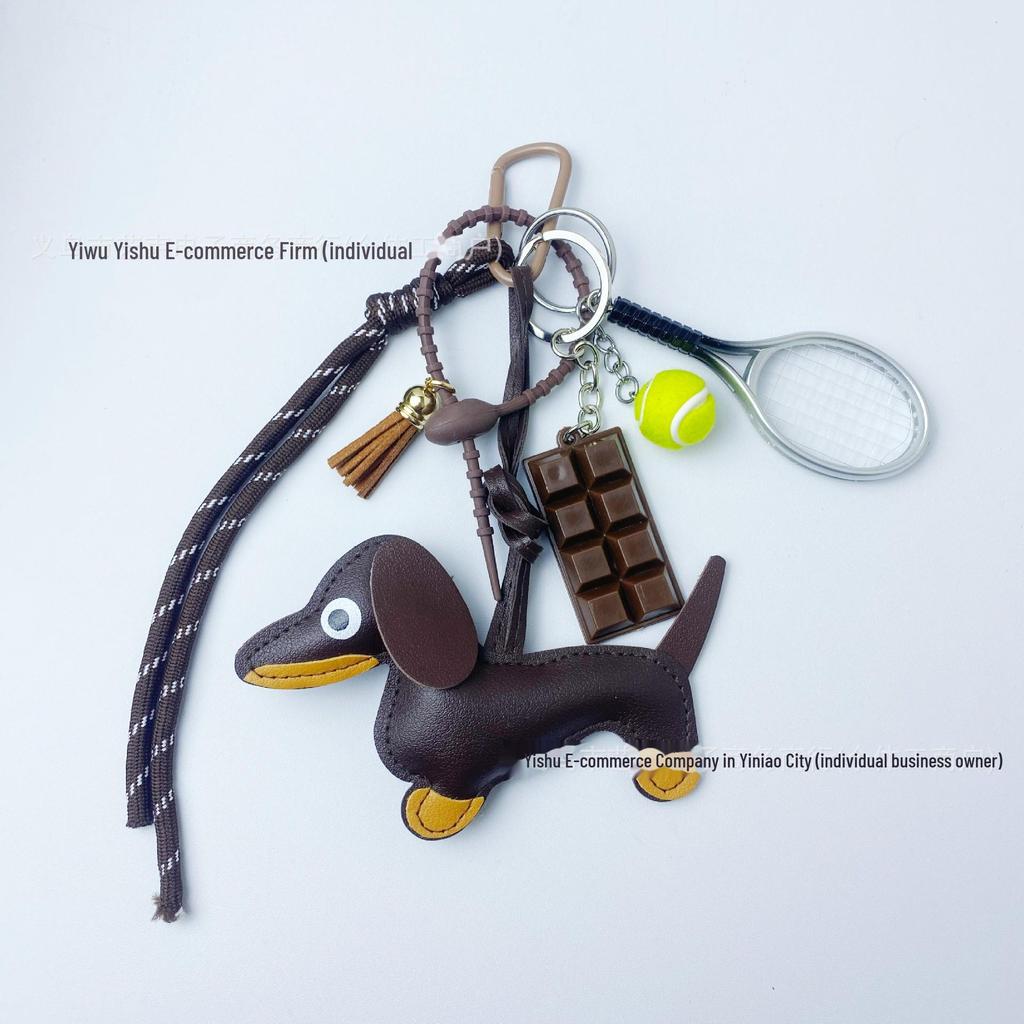 Брелок из искусственной кожи в виде таксы: Милый трансграничный аксессуар для автомобиля и креативное украшение для сумки.