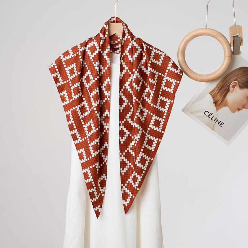 Vintage Retro Style Faux Silk Triangle Neck Scarf For Women Outfit Decoration