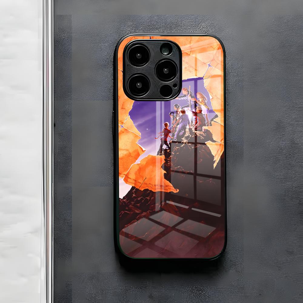 Чехол для телефона The Goonies для iPhone 17 Air 16 E Pro Max 15 14 13 Mini 12 Pro 11 Max Plus Черное Стеклянное Покрытие
