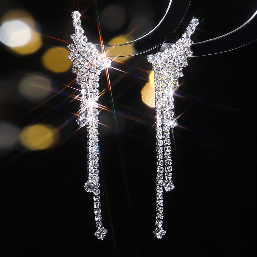 Модные универсальные серьги с бахромой из блестящих страз