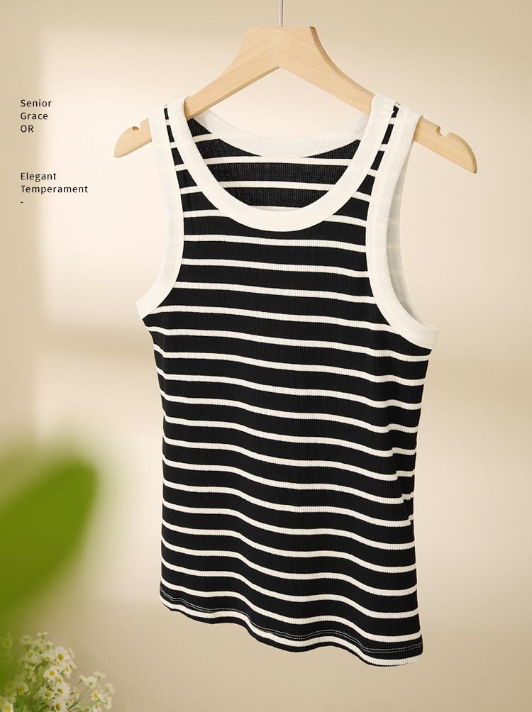 Casual versatile vest with inner top