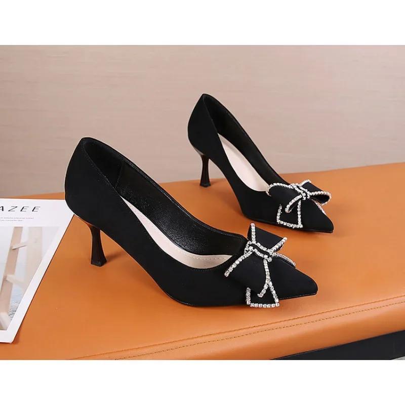 Универсальные новые однотонные туфли осень-зима сексуальные заостренные стразы черные туфли для зрелых женщин на тонком каблуке на высоком каблуке Zapatos Mujer