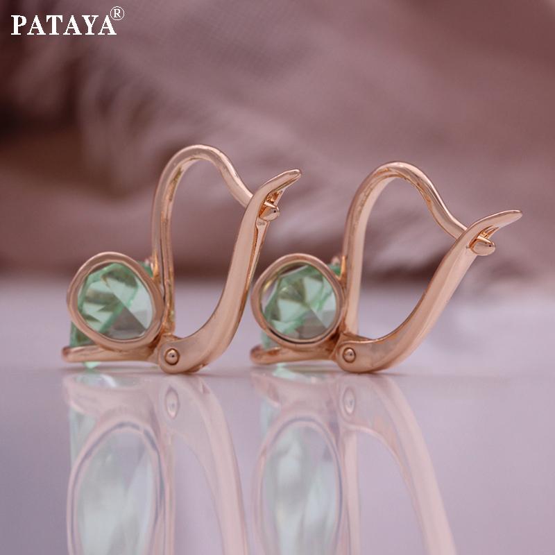 PATAYA Комплект из сережек и колец с инкрустированным зеленым искусственным цирконием розового золота