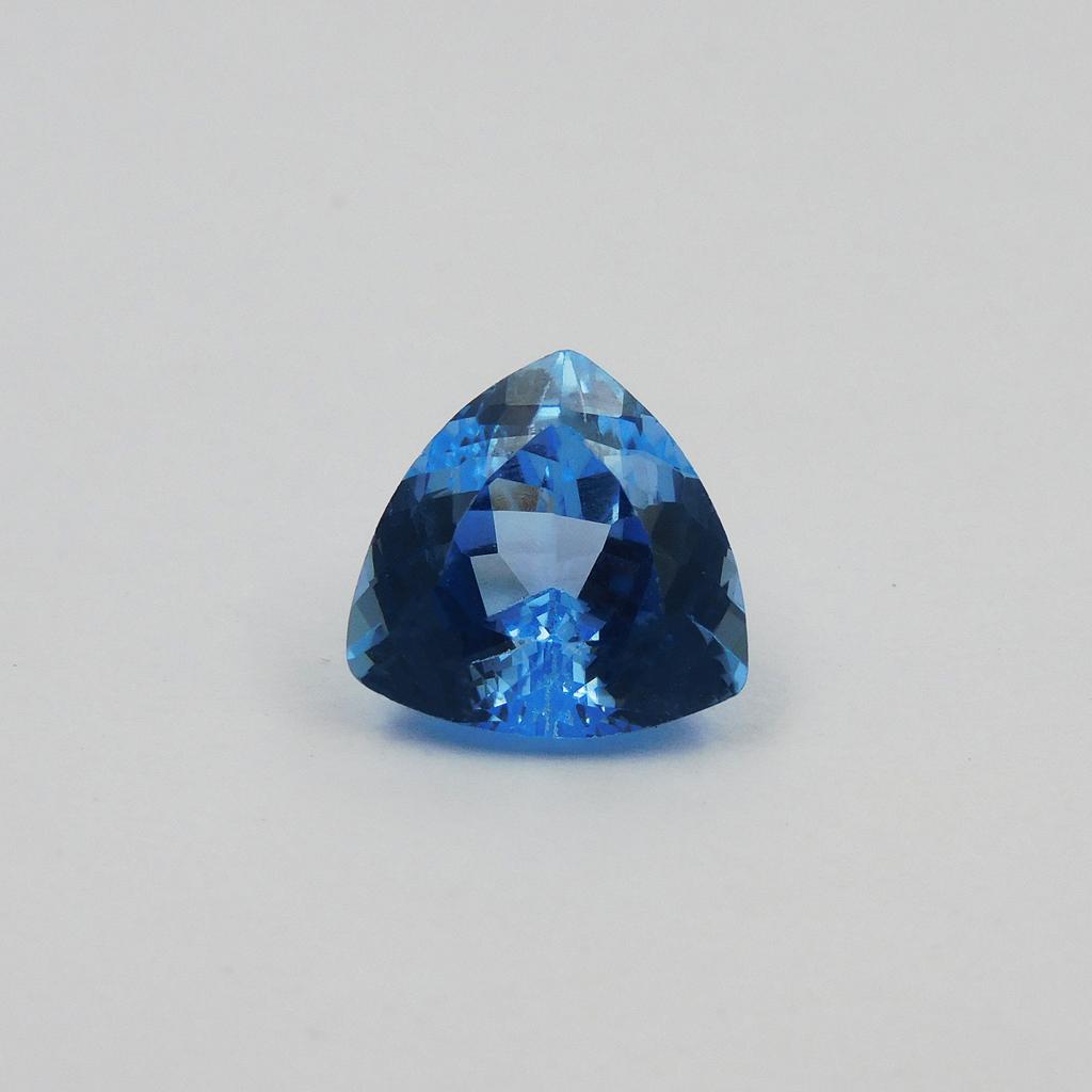 Natural Blue Sapphire Loose Gemstone Trillion Shape 5.70 ct September Birthstone for Gem Collections