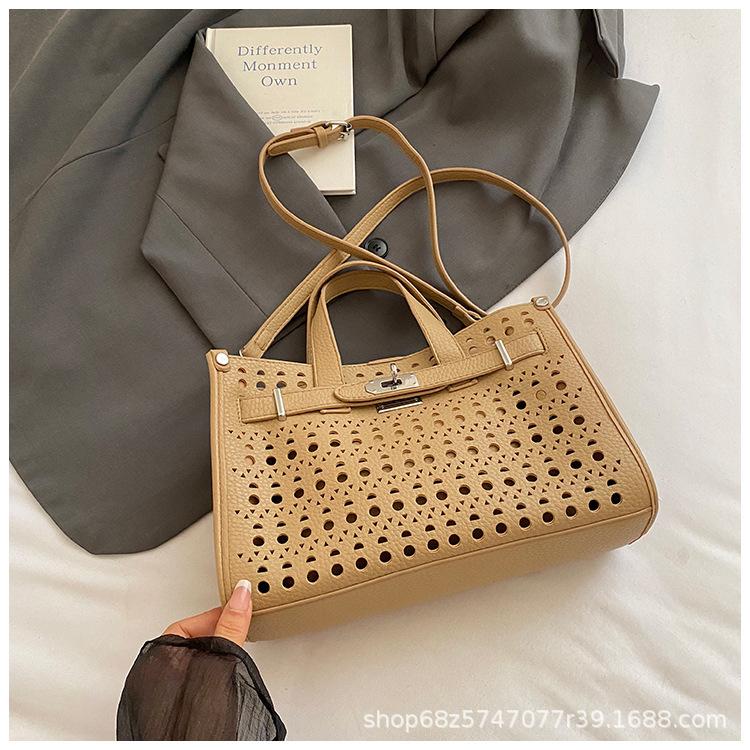 Высококлассная сумка-тоут с вырезами для женщин 2025 новый модный дизайн большая вместимость для поездок на работу сумка для тещи сумка через плечо
