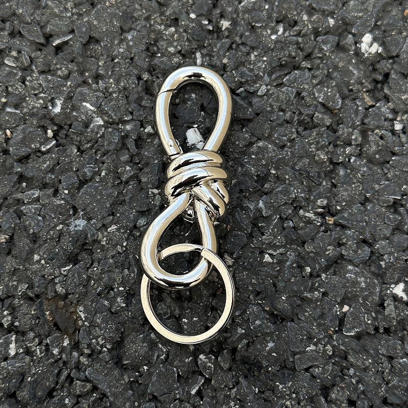 Брелок-подвеска Ainsworth Star с металлическим карабином-украшением