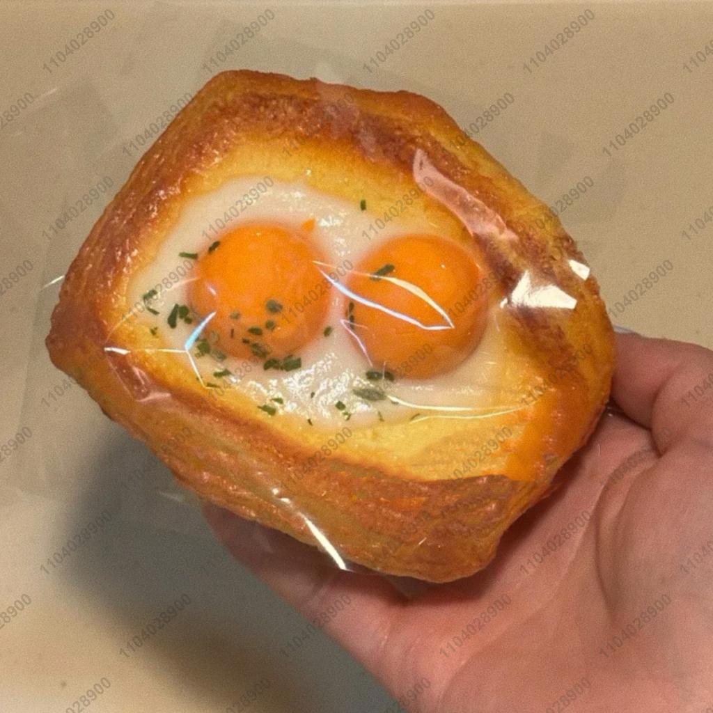 Жареное Яйцо Тост Сквиши Медленно Поднимающийся Двухжелтковый Яйцо Хлеб Сквиши Медленный Отскок Сжимающая Игрушка Антистресс Снятие Напряжения Игрушка для Рук