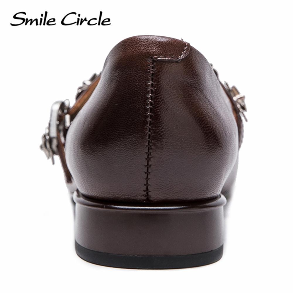 Женские туфли Мэри Джейн из натуральной кожи с квадратным носком и пряжкой на низком каблуке. Модная повседневная женская обувь.