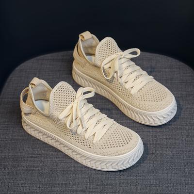 2025 новая женская обувь лето универсальные маленькие белые туфли сетчатые тонкие дышащие женские туфли летящие тканые толстая подошва обувь спортивная обувь