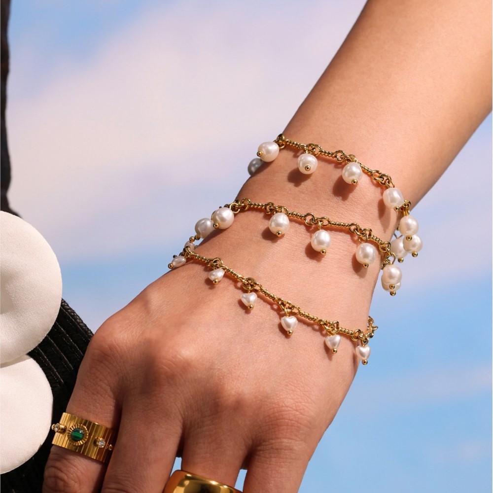 Бохо Ожерелье и Браслет в Тон из Латуни с Покрытием из 18-каратного Золота с Подвесками из Пластиковых Бусин в Виде Множества Сердец Ожерелья Браслеты для Женщин