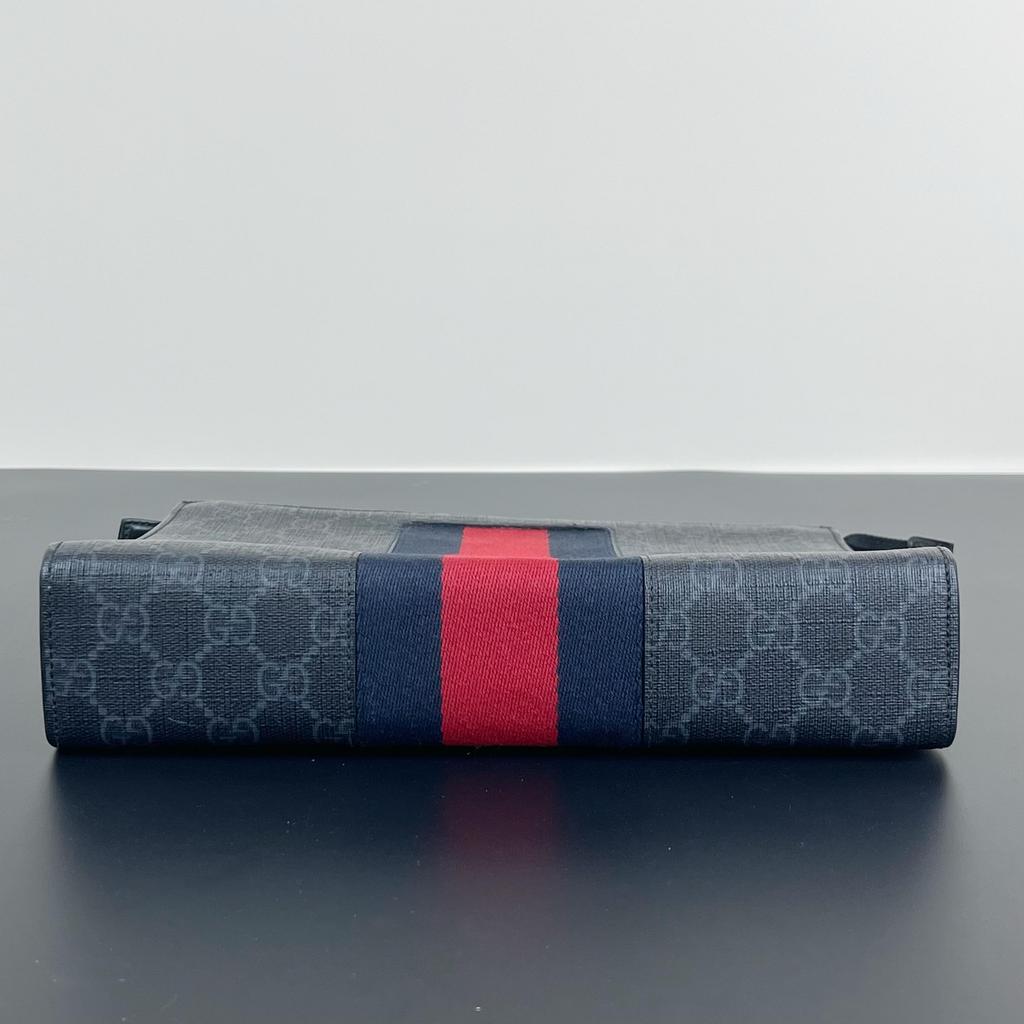 [Pre-Owned] Signature Logo Stripe Web Zipper Canvas Clutch - Very Good #MOCJBK