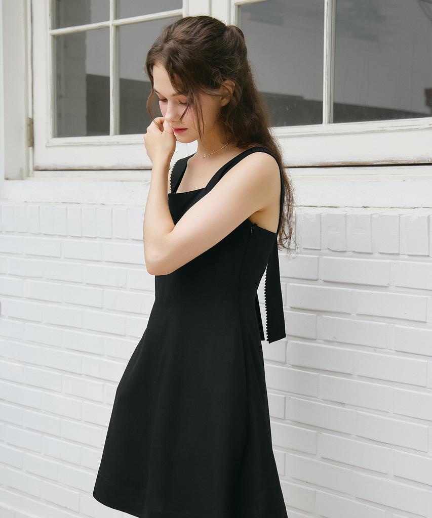 Bember Lace Trim Sleeveless Dress_Black