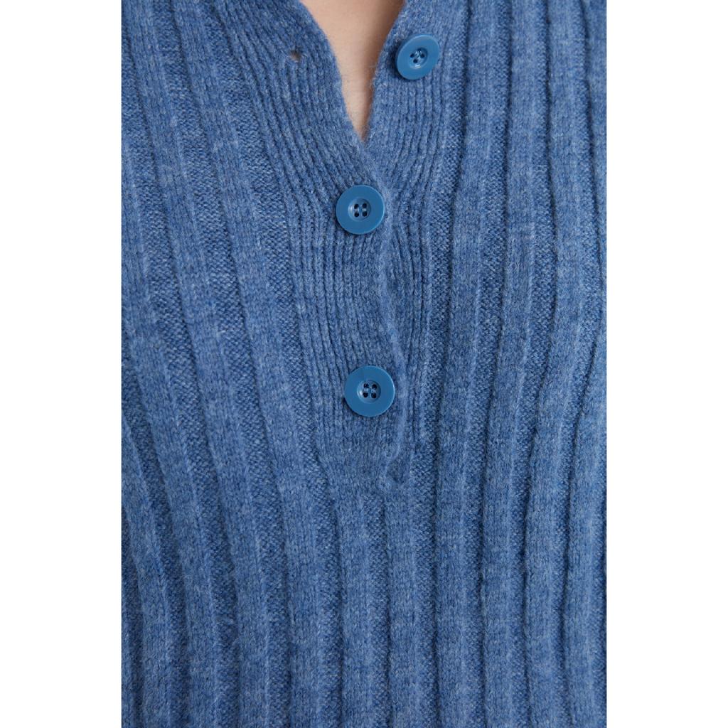 Бежевый вязаный свитер с широким узором и мягким текстурированным высоким воротником Twoaw21kz0783