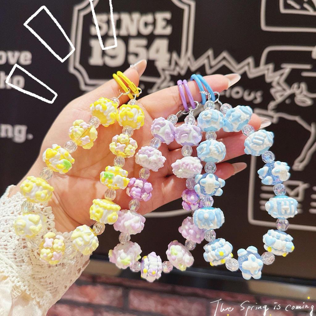 Расписанный вручную бисерный шнурок для телефона и брелок-шарм