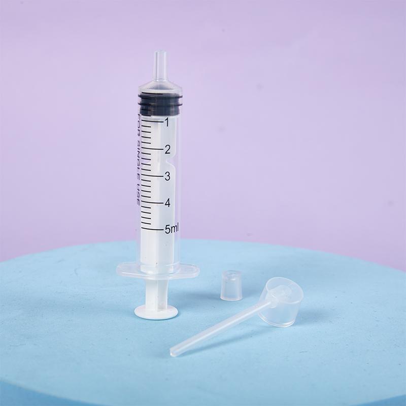 2 шт. пластиковый диффузор для духов, шприц для дозирования, необходимые косметические инструменты