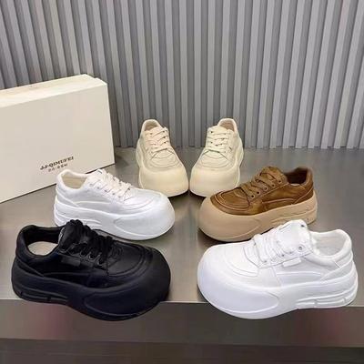 Уродливые милые большеголовые туфли-хлебушки для женщин на осень 2025 года, новые универсальные спортивные и повседневные кеды на толстой подошве, увеличивающие рост для женщин