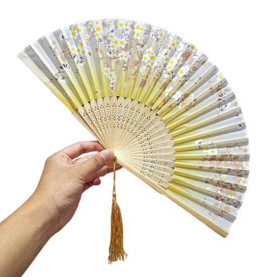 Складной веер Классический бамбуковый веер Легкий элегантный ручной веер с кисточкой для украшения танцевальных представлений