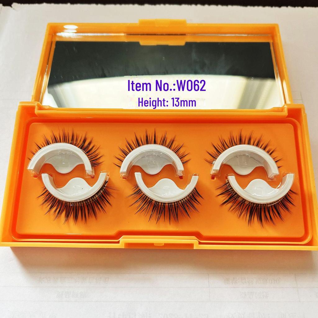 Самоклеящиеся полоски для ресниц Qiao Zitong: Три пары долговечных, простых в носке накладных ресниц.