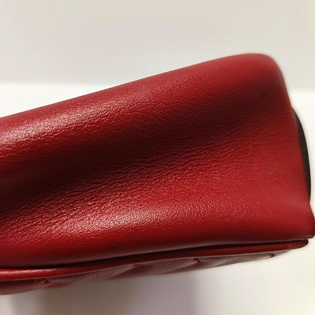 [Pre-Owned] Gucci GG Marmont Small Matelassé Shoulder Bag 'Red' - Good #1U6QK3Y