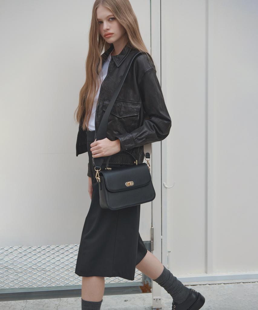 Clave Elsa Black Shoulder Bag