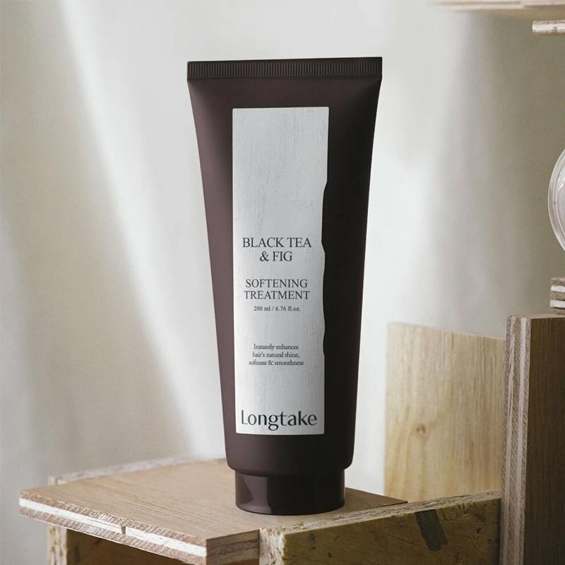 Longtake Смягчающее средство для кожи с черным чаем и инжиром 200 мл