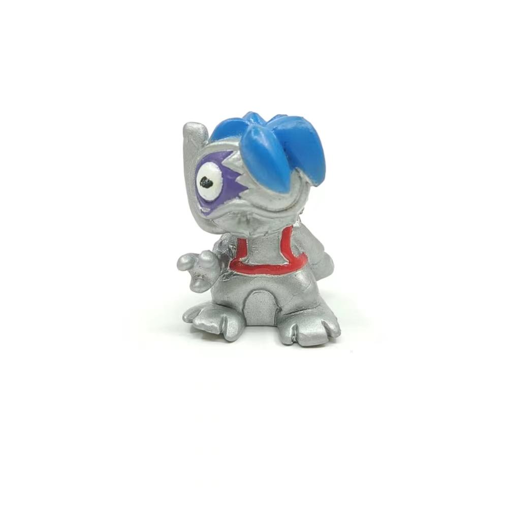 Original Zomlings ULTRA Rare GOLD Silver Superzings Styles PVC Action Figures Limited Collection Spanish Toy Boys Birthday Gift