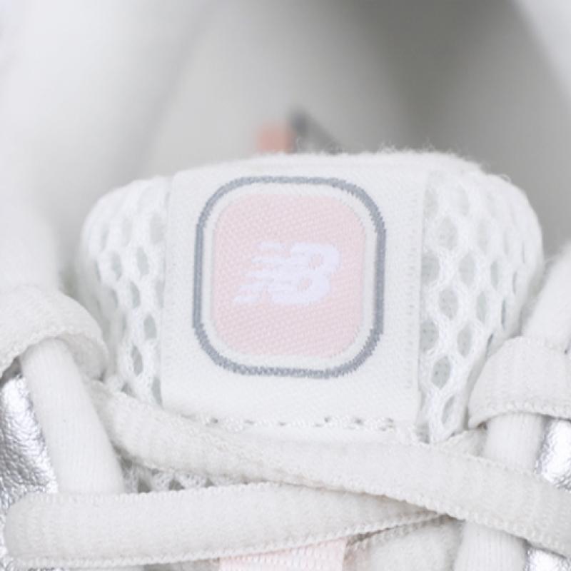 New Balance 204л Гс Серебристо-розовый