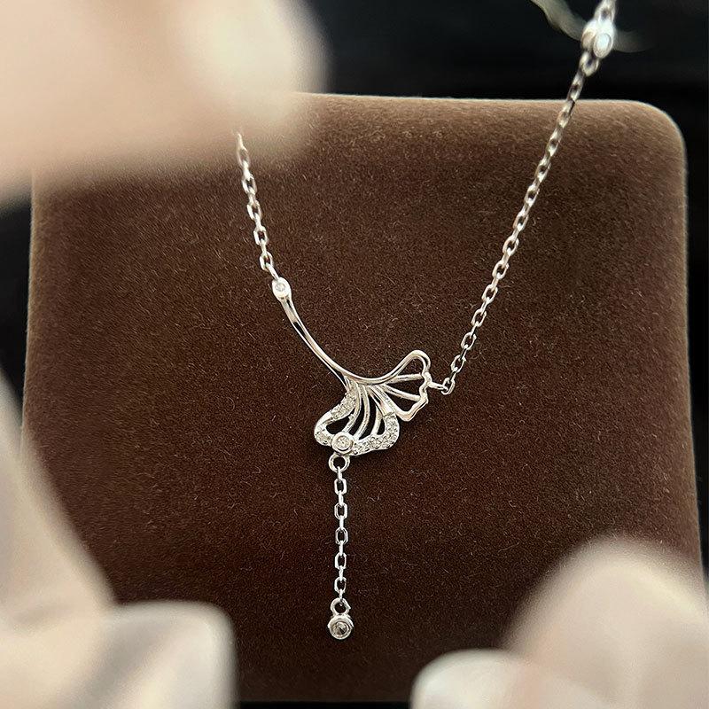 Ожерелье с кисточками в виде абрикосовых листьев для женщин, литературное ретро-китайское, полое, с бриллиантами, темперированная ключичная цепочка