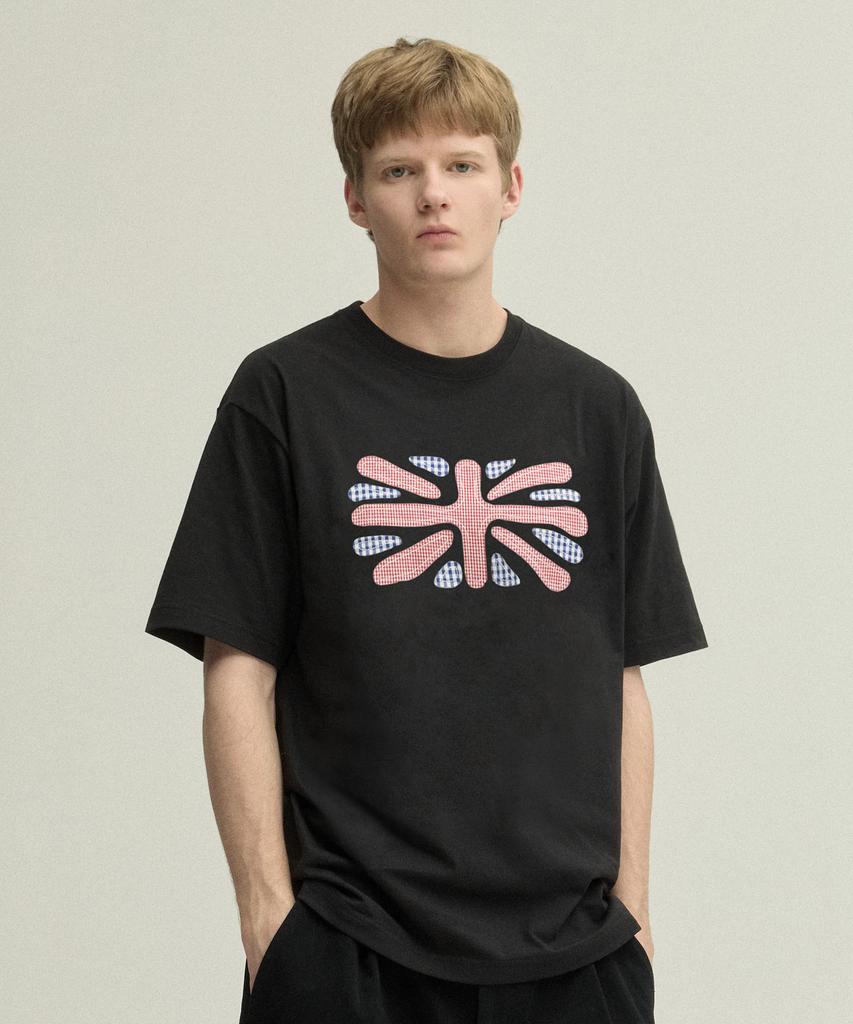 URBANDTYPE Union Jack Applique T-Shirt_Black