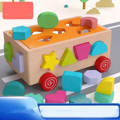 Детская деревянная игрушка-трактор в форме животного